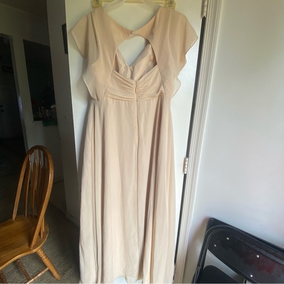 Azazie Cream Plunge Gown with Flutter Cap Sleeves - Picture 2 of 4